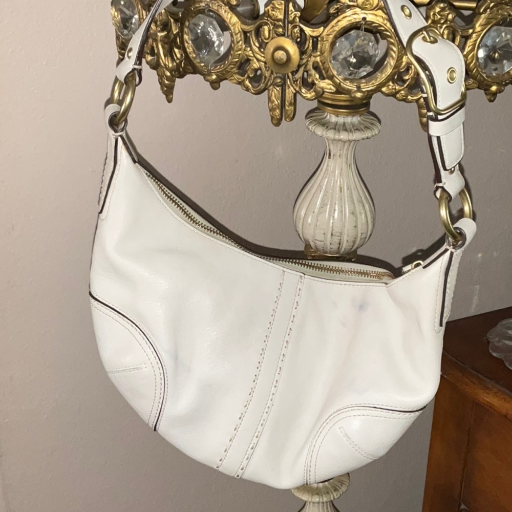 SOLD Coach Cream Leather SOHO Y2K Hobo Bag - Picture 3 of 5